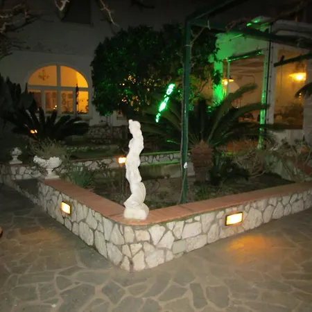 Casa Palazzo A Mare Апартаменты Капри