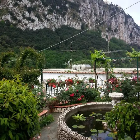 Daire Casa Palazzo A Mare *